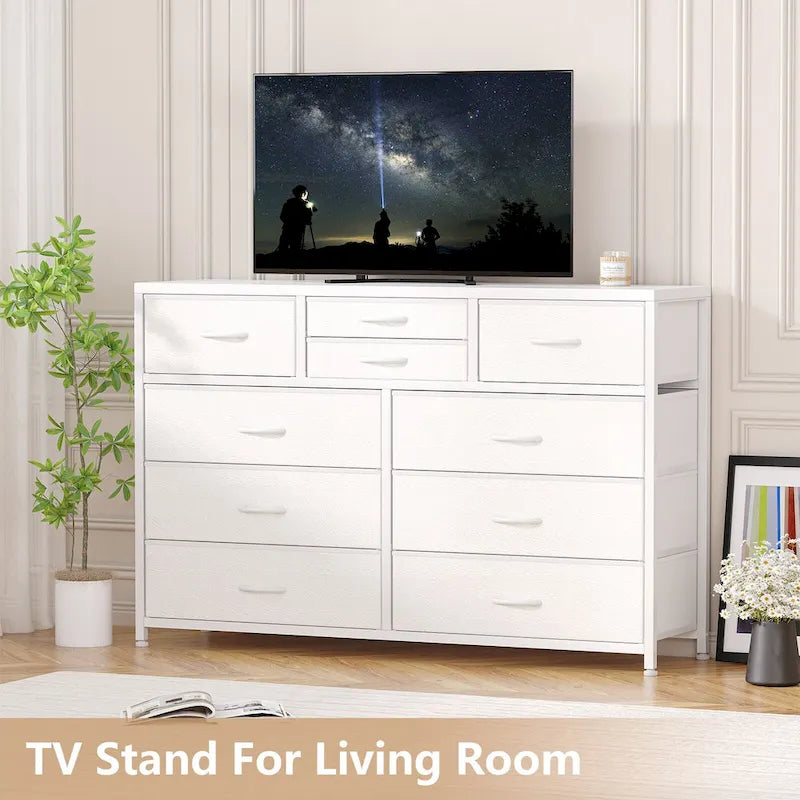 10 laatikon lipasto TV-tason kannella